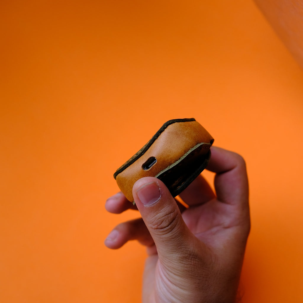 Apple Airpods Pro Deri Kılıf - Diceroscraft